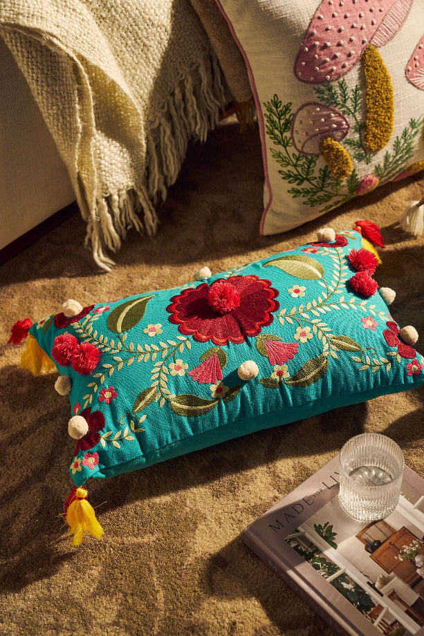 Mishtu - Flower Pillow - Mishtu