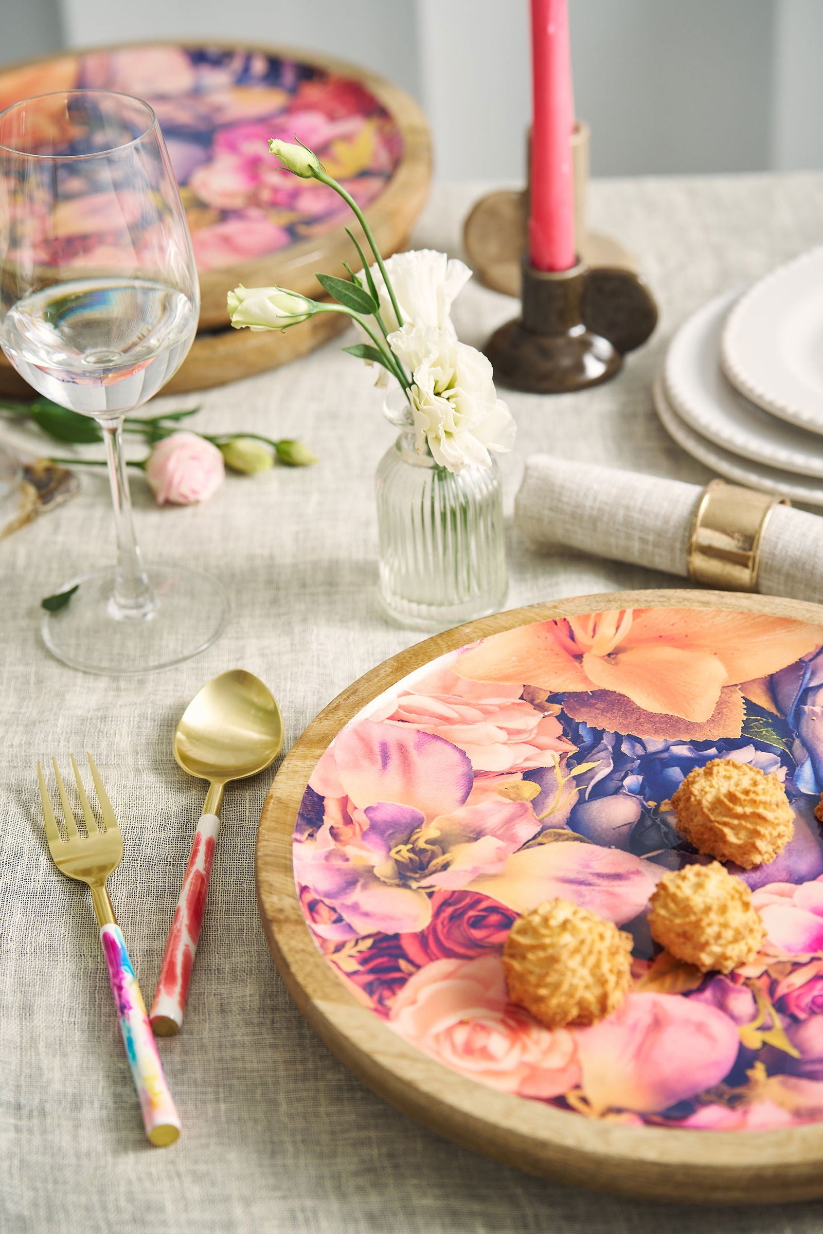 Mishtu - Love assorted tray - Mishtu